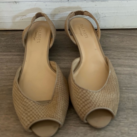 Talbots Beige Woven Peep-Toe Sandals - Picture 2 of 7